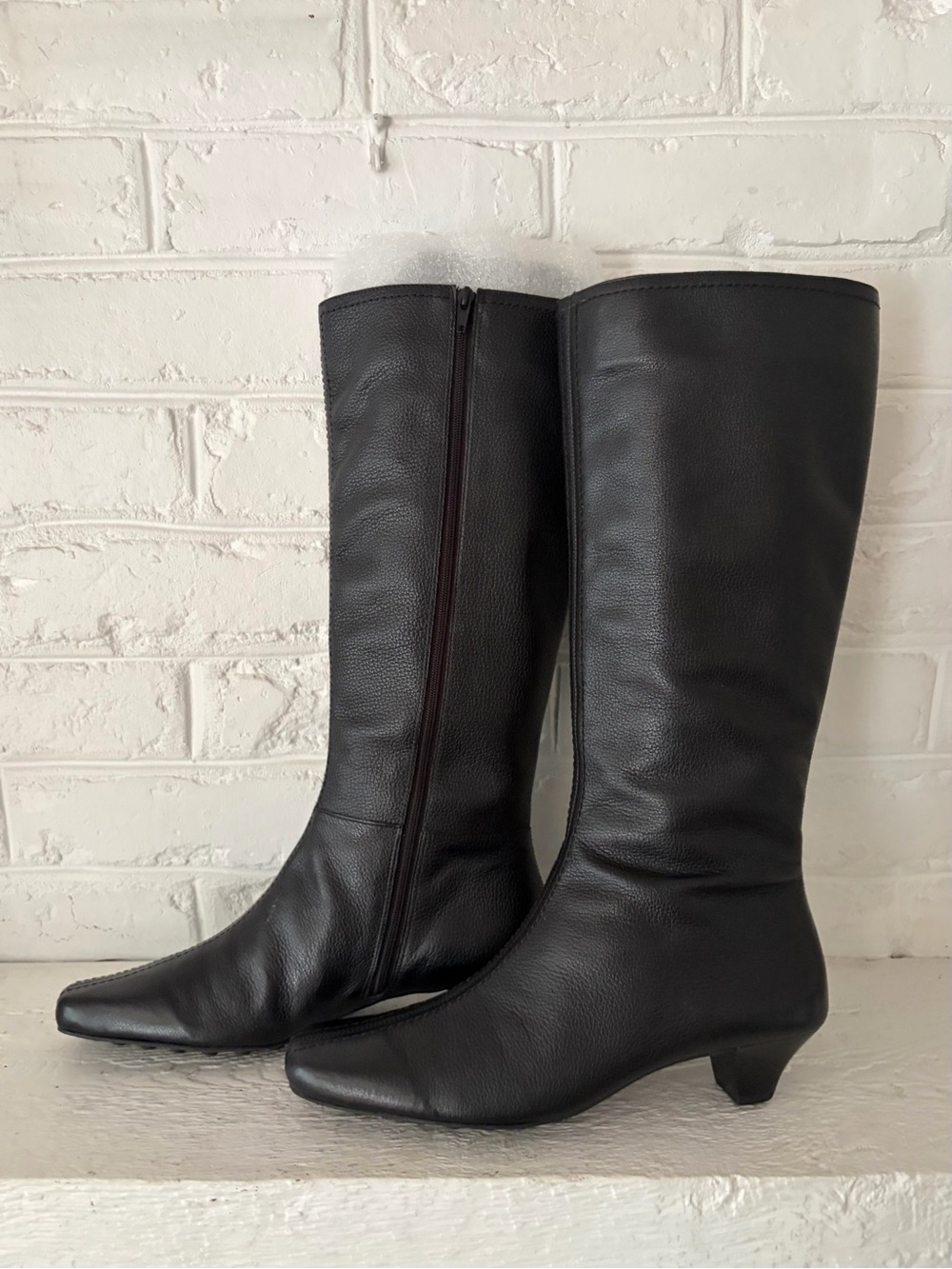 Eddie Bauer 2643 Women's Black Leather Knee High Riding Boots Zip Square Toe 9M